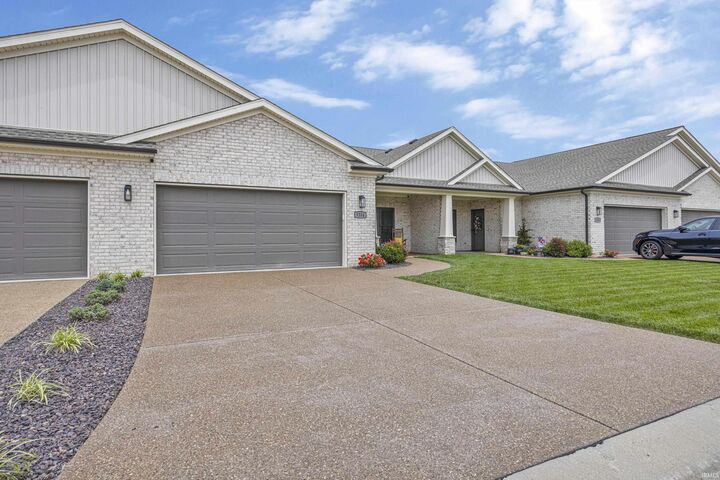 Property Photo: 9354 Oak Point IN 47630