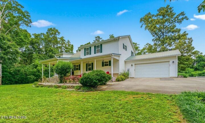 Property Photo: 330 Sandalwood Lane TN 37725