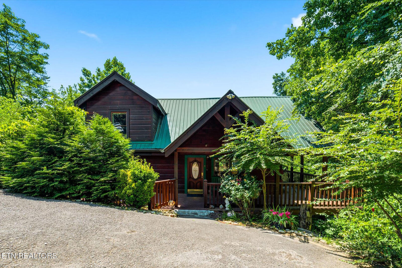 Property Photo: 2606 Tree Tops Way TN 37863