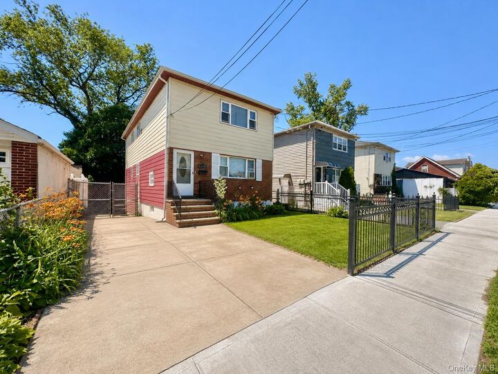 Property Photo:  213-20 102nd Avenue  NY 11429 