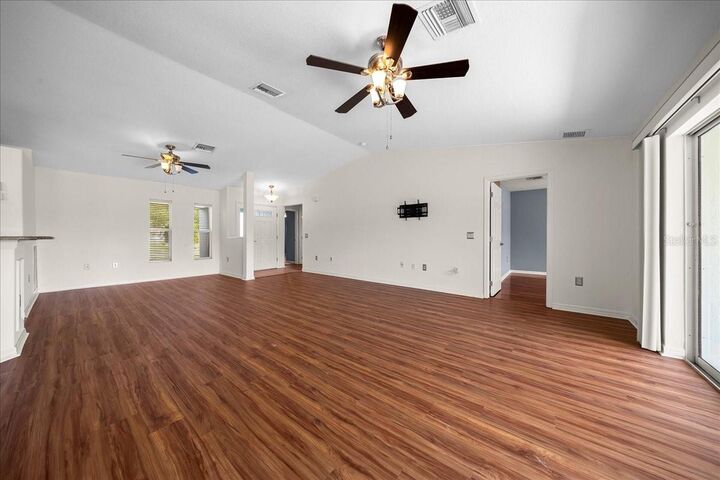 Property Photo: 15813 SW 16th Avenue Road FL 34473