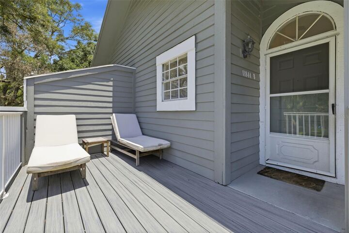 Property Photo: 11844 Skylake Place FL 33617