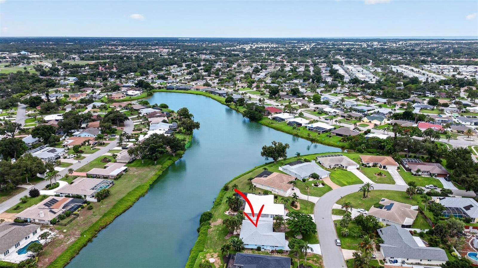 Property Photo: 1226 Pine Needle Road FL 34285