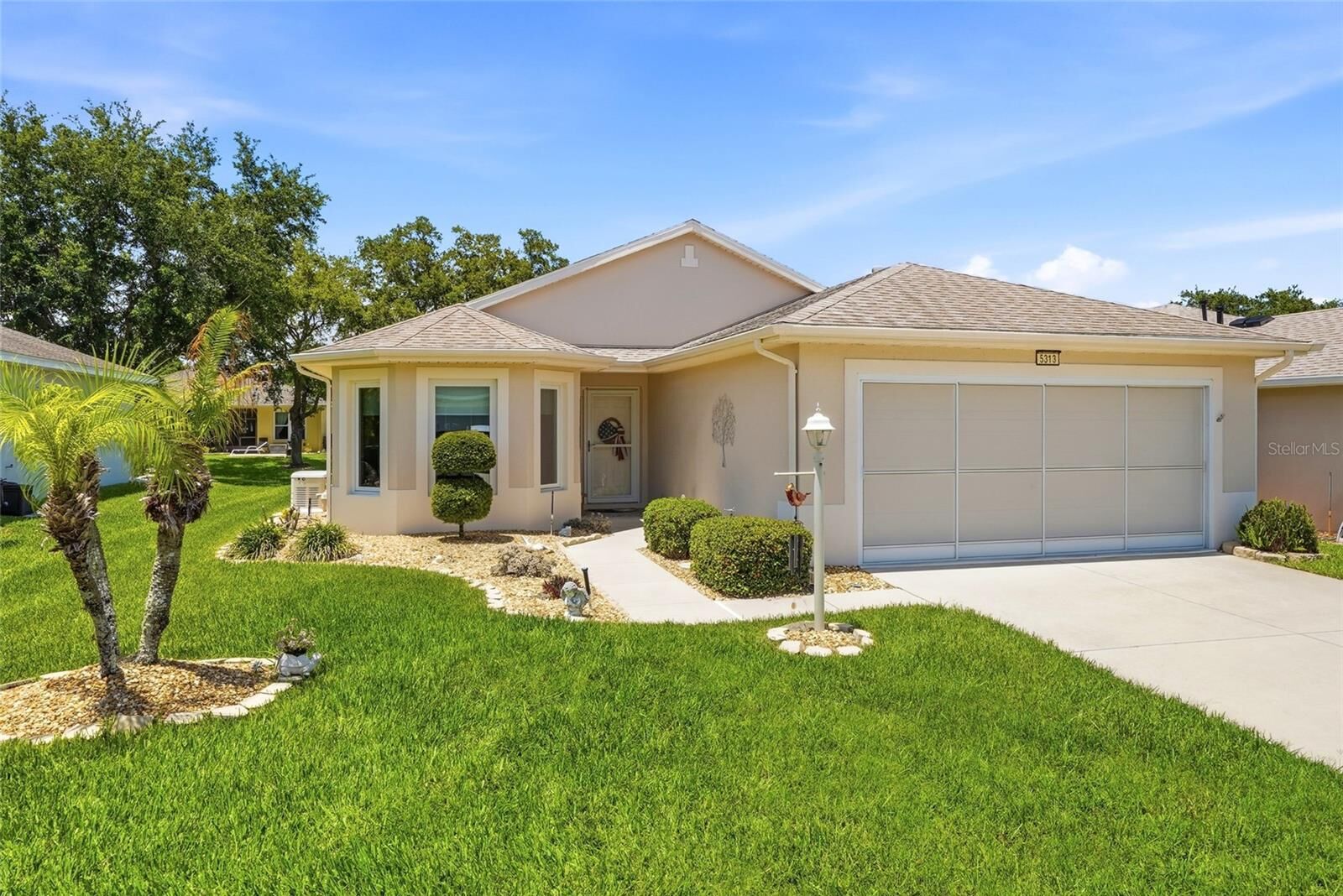 Property Photo: 5313 Fantasy Way FL 34748