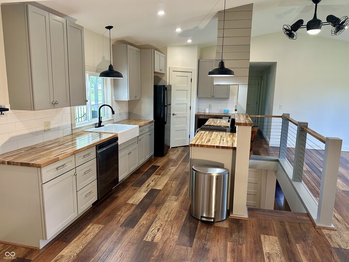 Property Photo:  322 Glee Drive  IN 47390 