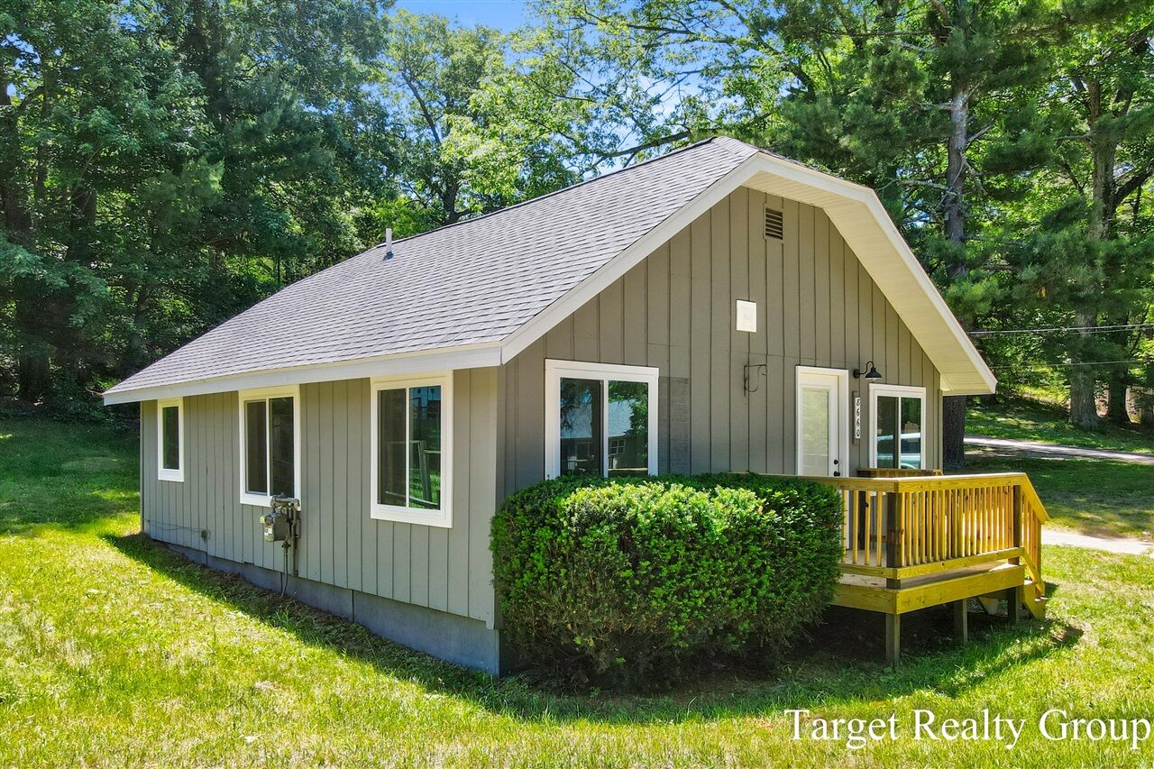 Property Photo: 8660 Merry Drive MI 49341-9428