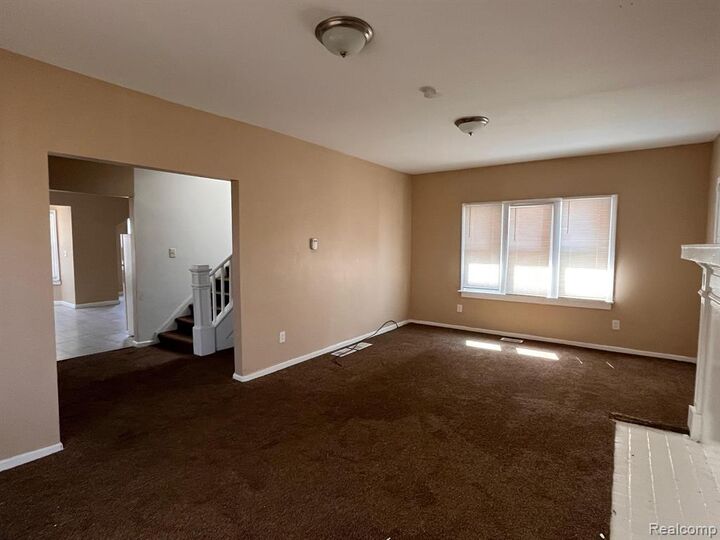 Property Photo: 2711 Burlingame Street MI 48206 3110