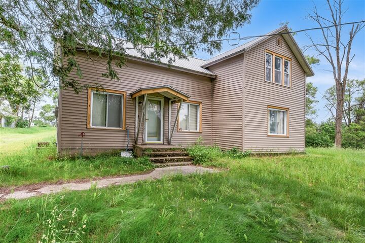 Property Photo:  959 165th Avenue  MI 49639-8779 