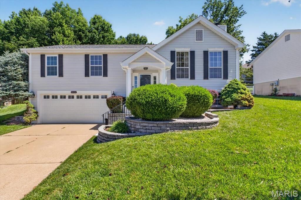 Property Photo: 1815 Fox Pointe Drive MO 63010