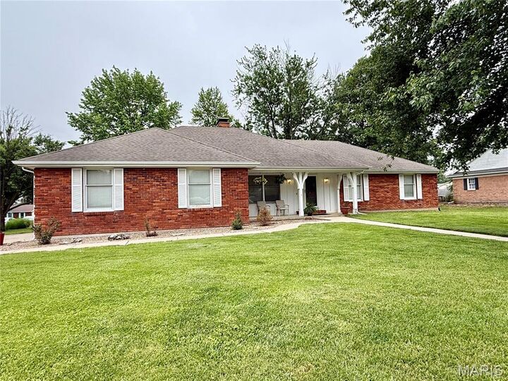 Property Photo:  117 Sharon Drive  MO 63361 