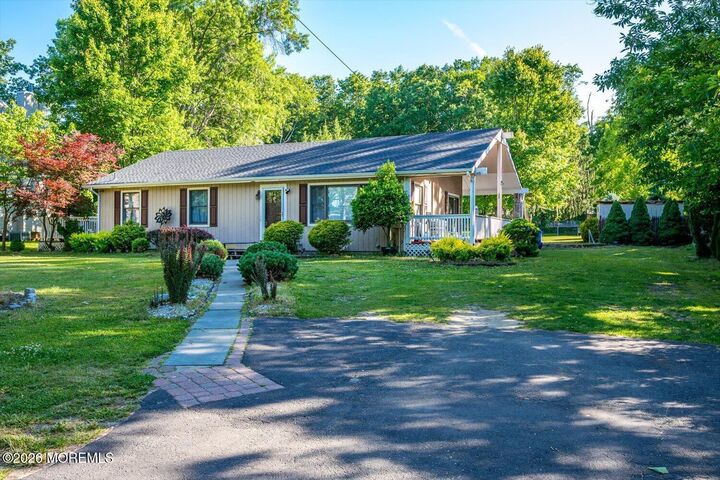 Property Photo:  330 Chandler Road  NJ 08527 