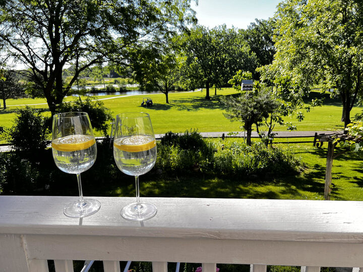 Property Photo:  1438 Della Drive  IL 60169 