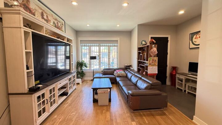 Property Photo: 2921 S Farrell Street IL 60608