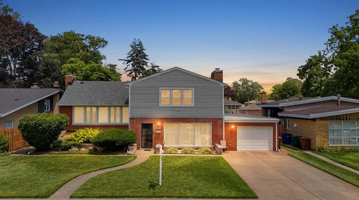 Property Photo:  9817 Tulley Avenue  IL 60453 