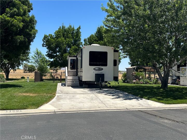 Property Photo: 11591 Ridgemark Road CA 92308
