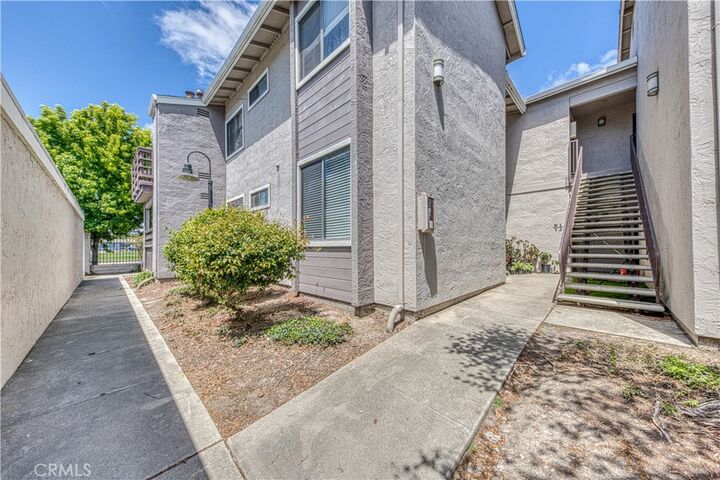 Property Photo:  425 W Laurel  CA 93906 