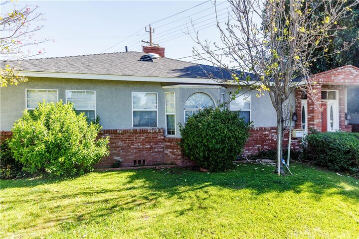 Property Photo:  124 N Naomi  CA 91505 