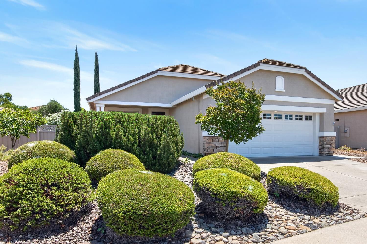 Property Photo: 6040 Buckskin Lane CA 95747
