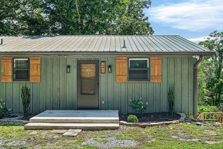 Property Photo:  241 Nautilus Pt  TN 38582 