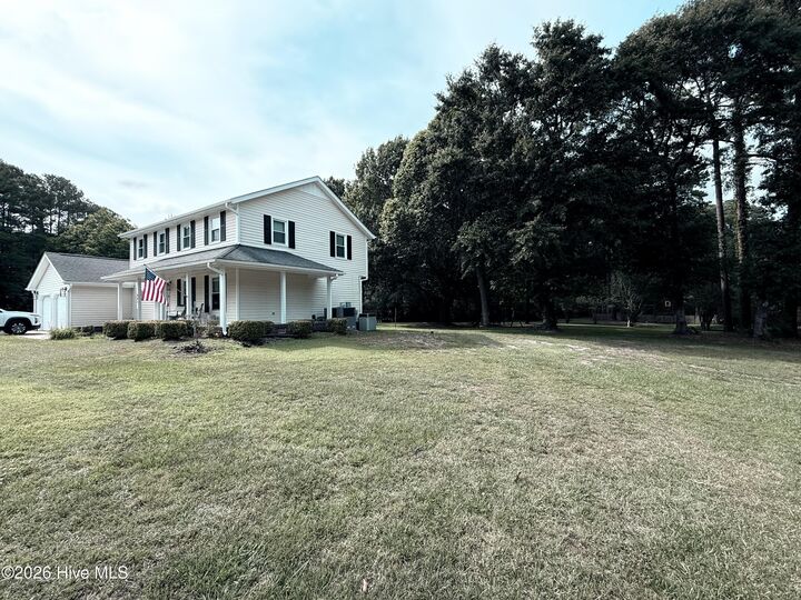 Property Photo:  905 Welsh Lane  NC 28546 
