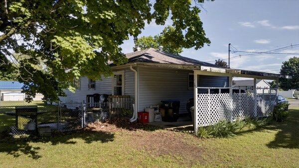 Property Photo:  273 Clinton Street  PA 18840 