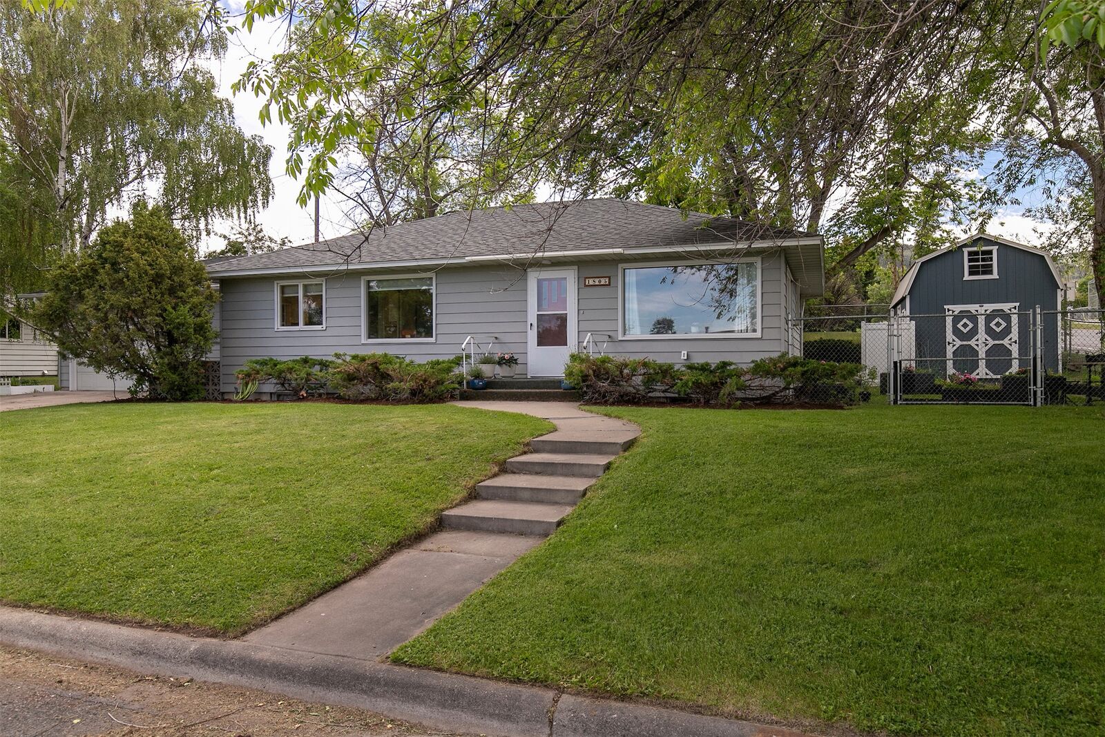Property Photo: 1805 5th Avenue MT 59601