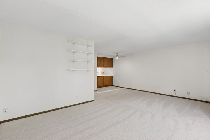 Property Photo:  6650 Vernon Avenue S 409  MN 55436 