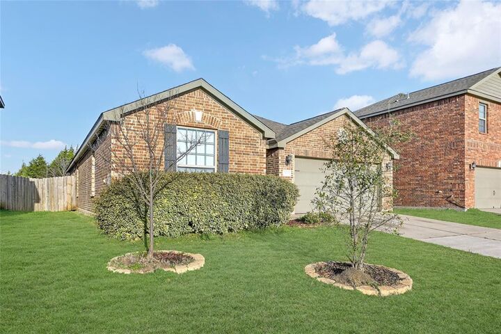 Property Photo:  3115 Elam Drive  TX 75409 
