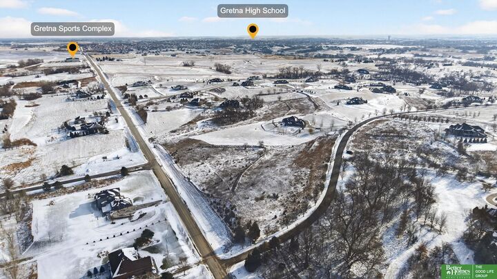 Property Photo:  10611 S 232 Street  NE 68028 