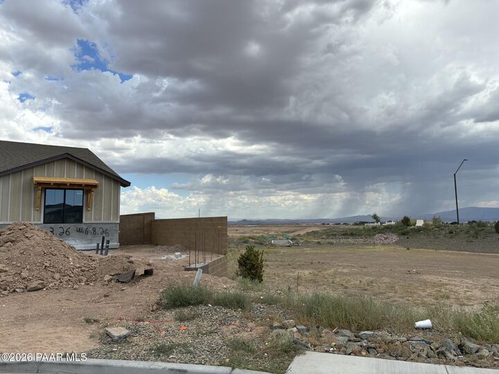 Property Photo: 1240 Cloudburst Drive 38 AZ 86305