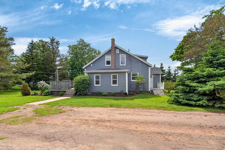 Property Photo:  164 Belvedere Avenue  PE C1A 2Z1 