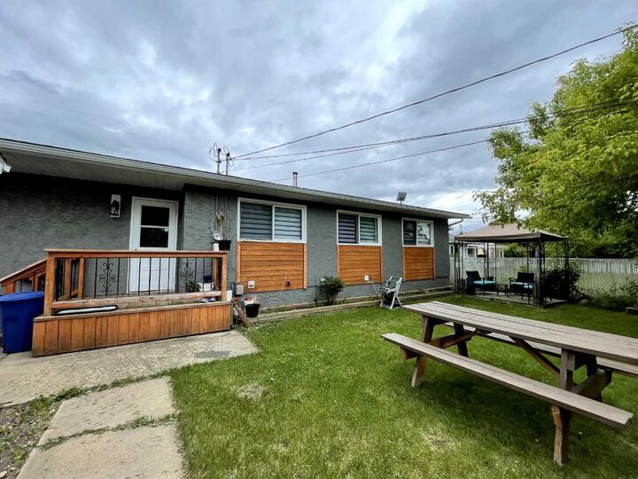 Property Photo: 10308 104 Street AB T0H 1Z0