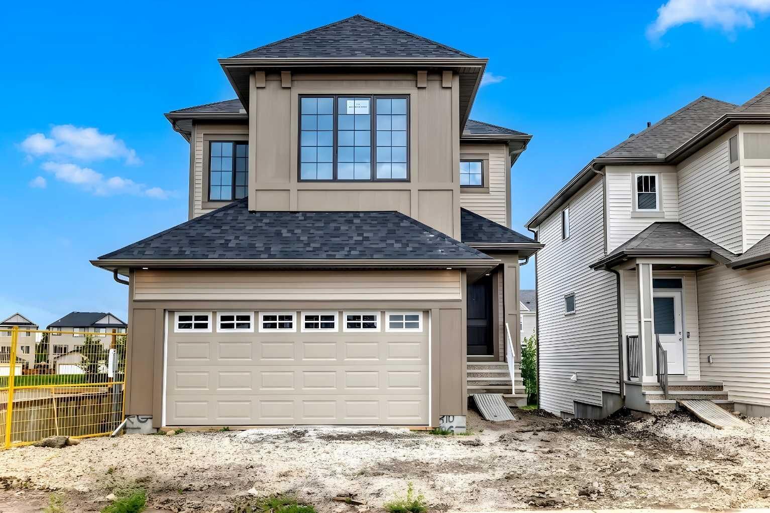 Property Photo: 310 Montrose Crescent SE AB T1V 0L1