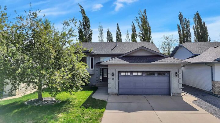 9 Archibald Crescent — photo 1