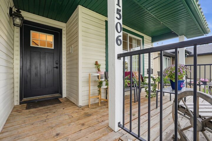 Property Photo: 1506 Riverside Drive NW AB T1V 1W8