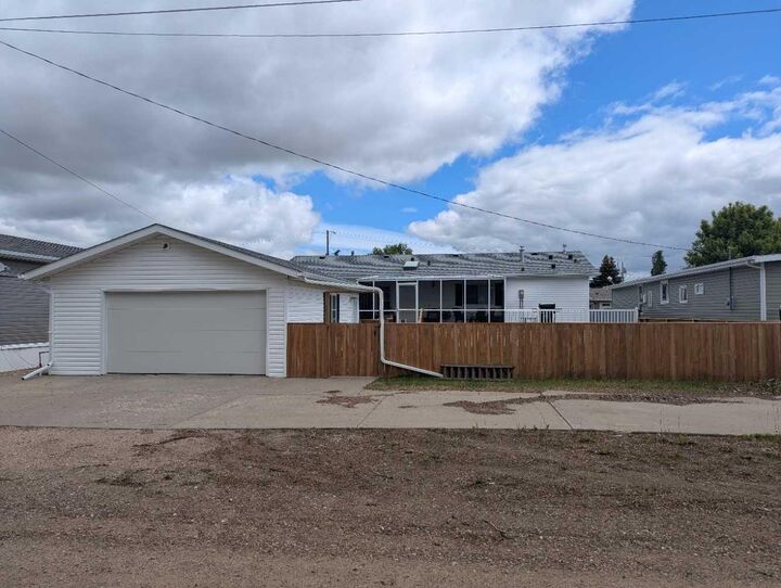 Property Photo: 4926 59 Street AB T0B 2L0