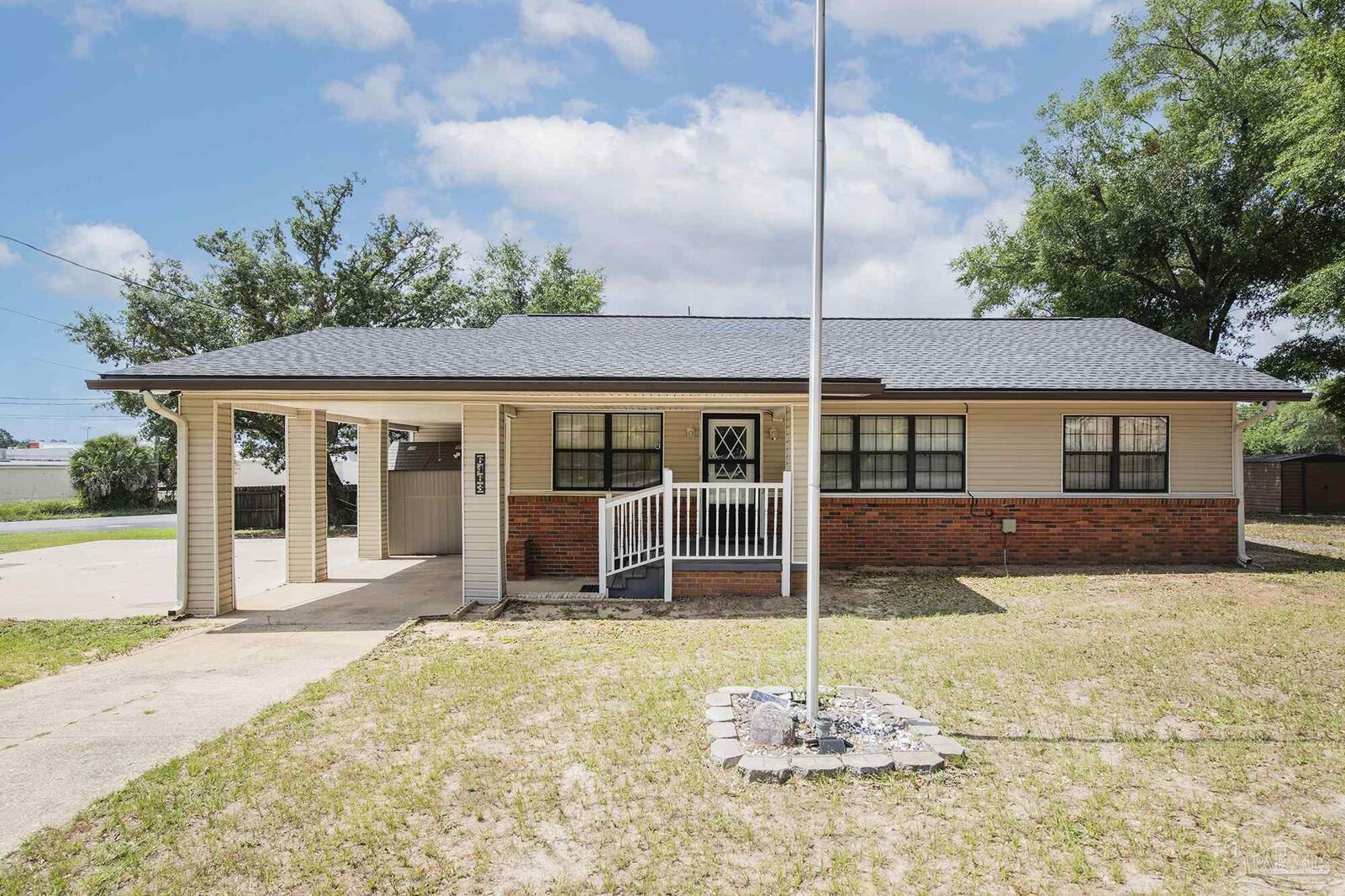 Property Photo:  6463 Open Rose Dr  FL 32570 