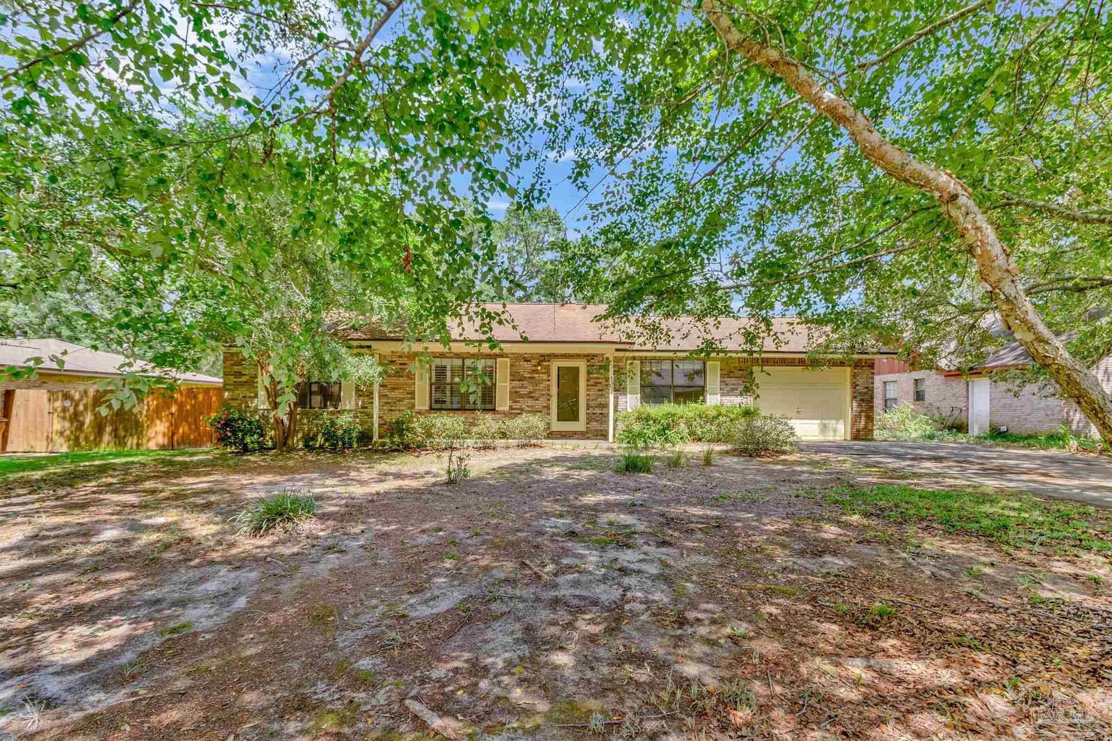 Property Photo: 1324 Bayshore Ter FL 32563