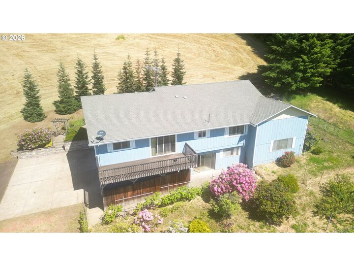 Property Photo: 18108 NE Bald Peak Ln OR 97132