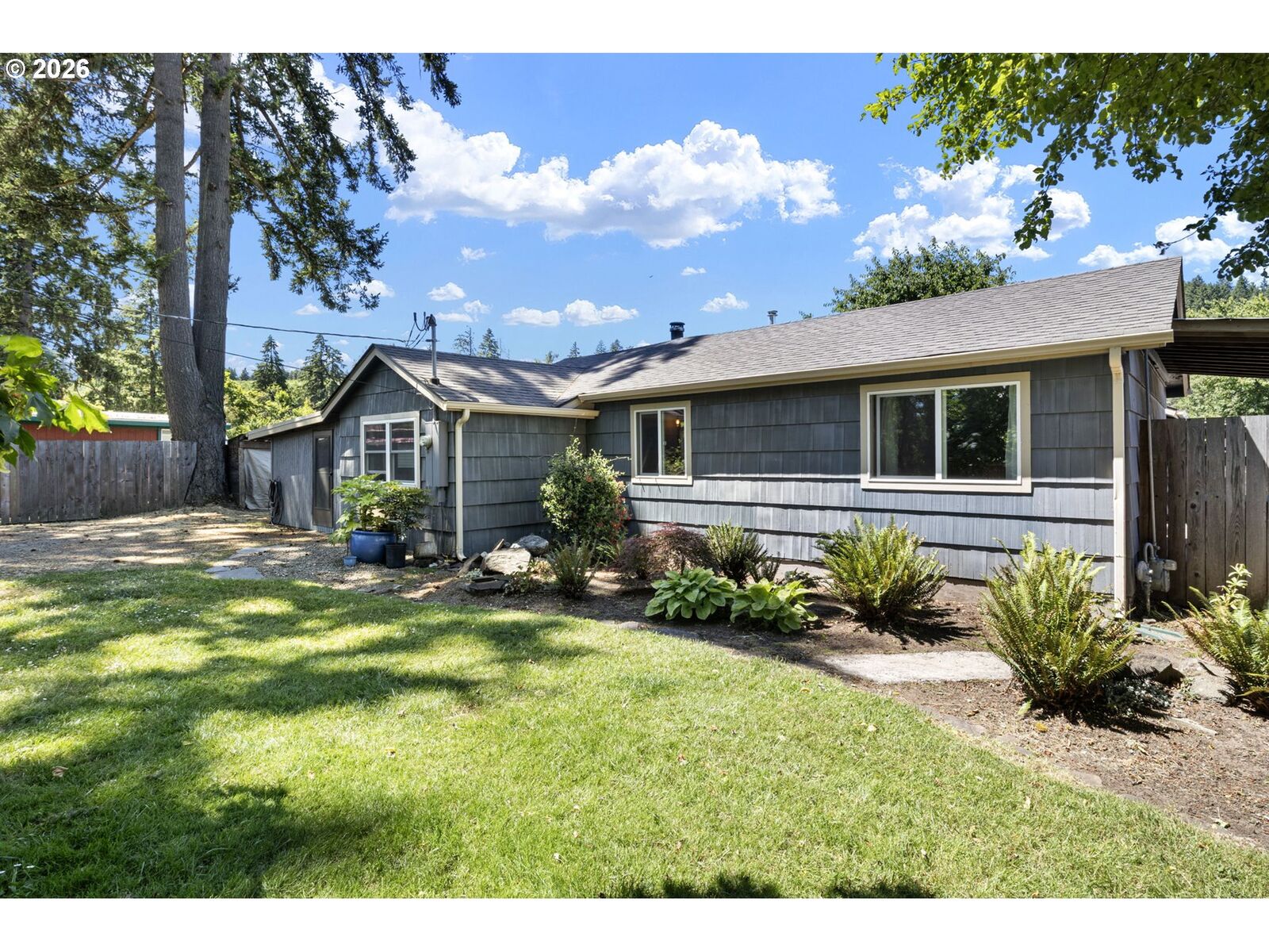 Property Photo: 79114 N River Rd OR 97424