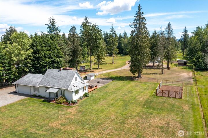Property Photo: 7506 Woodland Road WA 98248