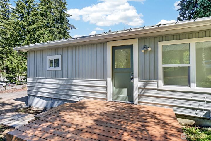 Property Photo: 101 Gatewood Drive WA 98626