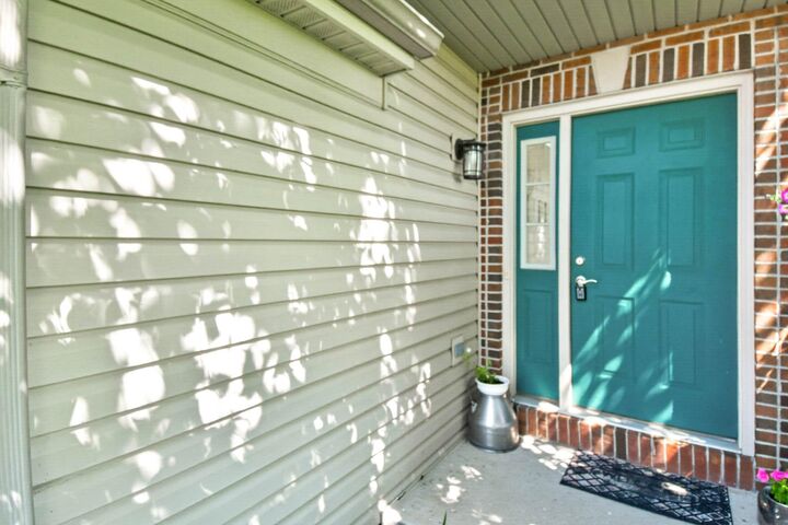 Property Photo:  6582 Kristines Way  IL 61080 