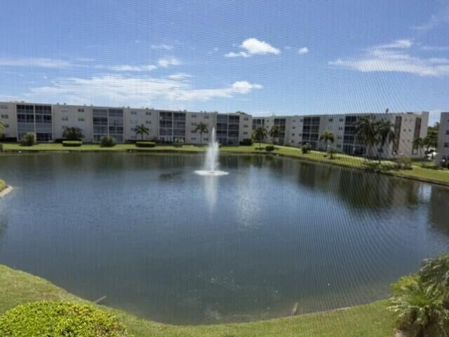 Property Photo:  1025 SE 3rd Avenue 303  FL 33004 