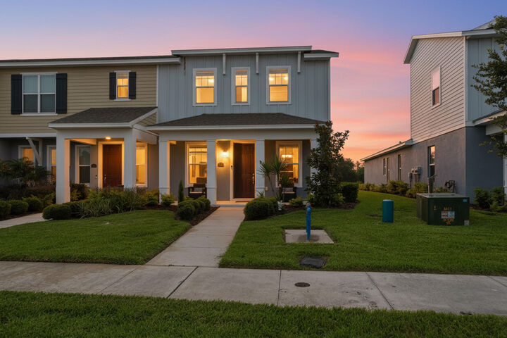Property Photo: 4997 Avalon Park Boulevard FL 33545