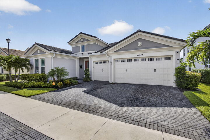 Property Photo:  15927 Orchard Drive  FL 33470 