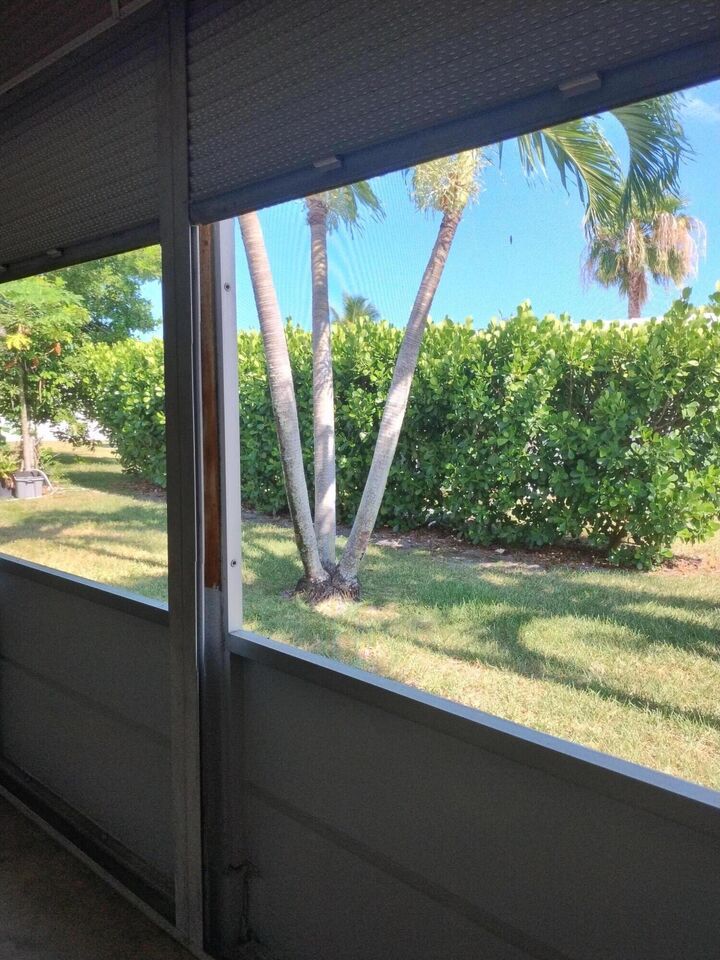 Property Photo: 6810 NW 75th Street FL 33321