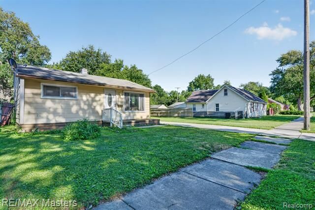 Property Photo:  5901 Ziegler Street  MI 48180 