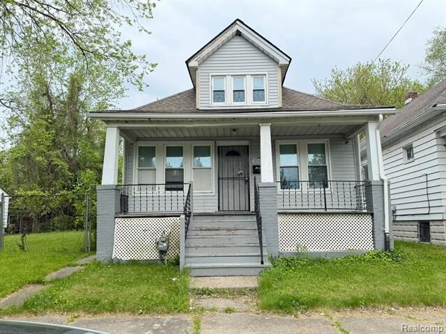 Property Photo:  5565 Fairview Street  MI 48213 
