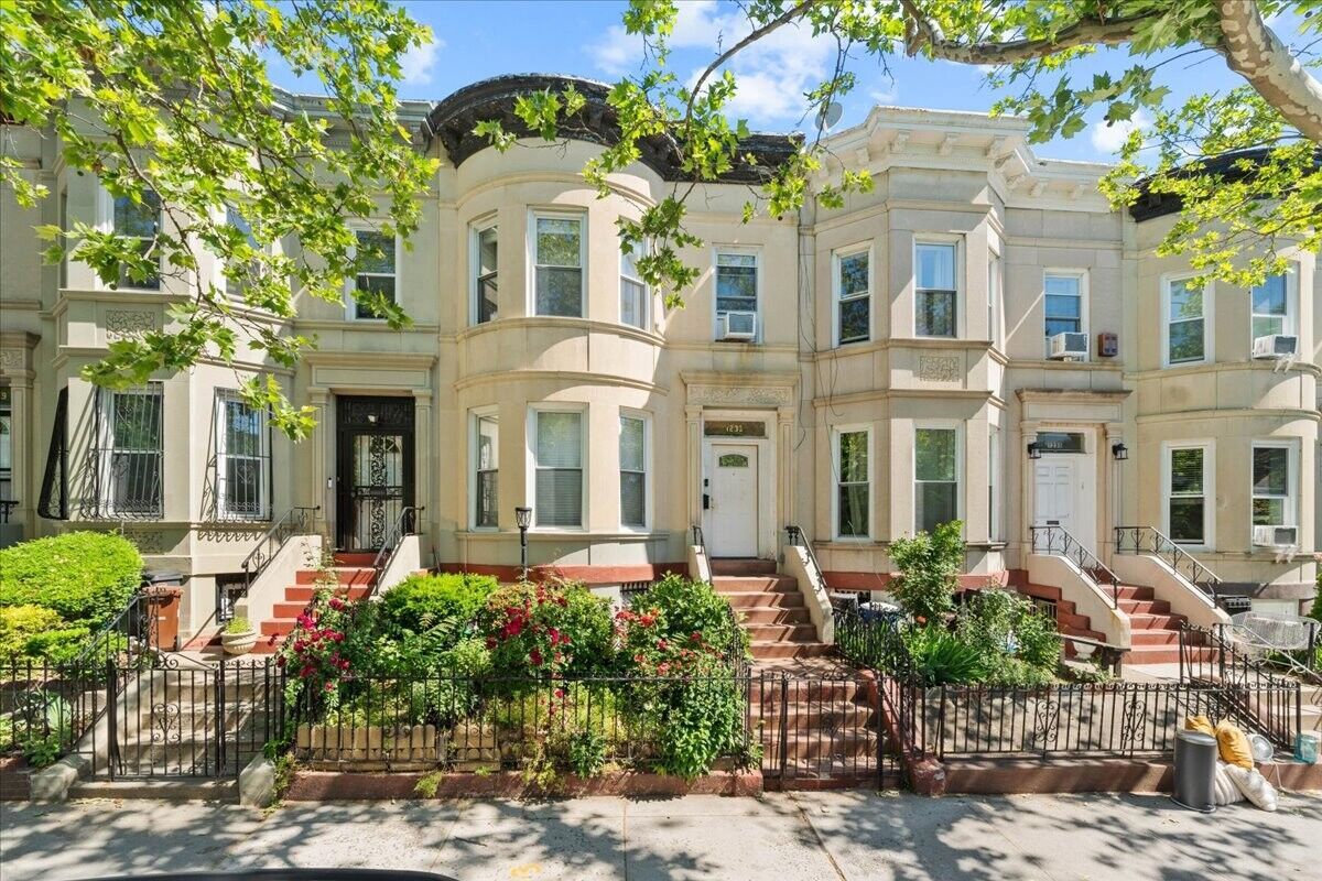 Property Photo:  1233 Union Street  NY 11225 